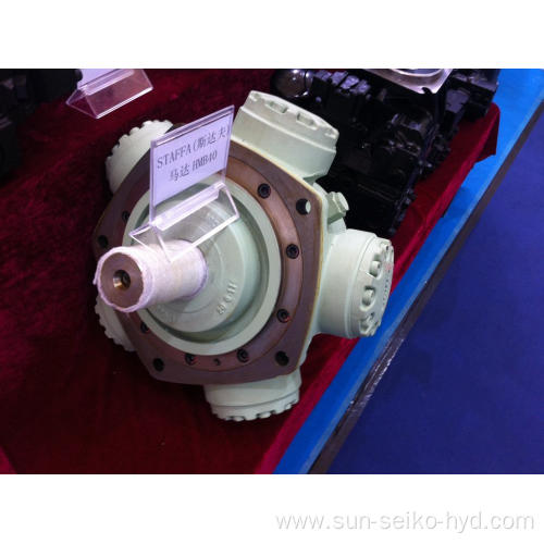 Hydraulic motor for injection molding machine